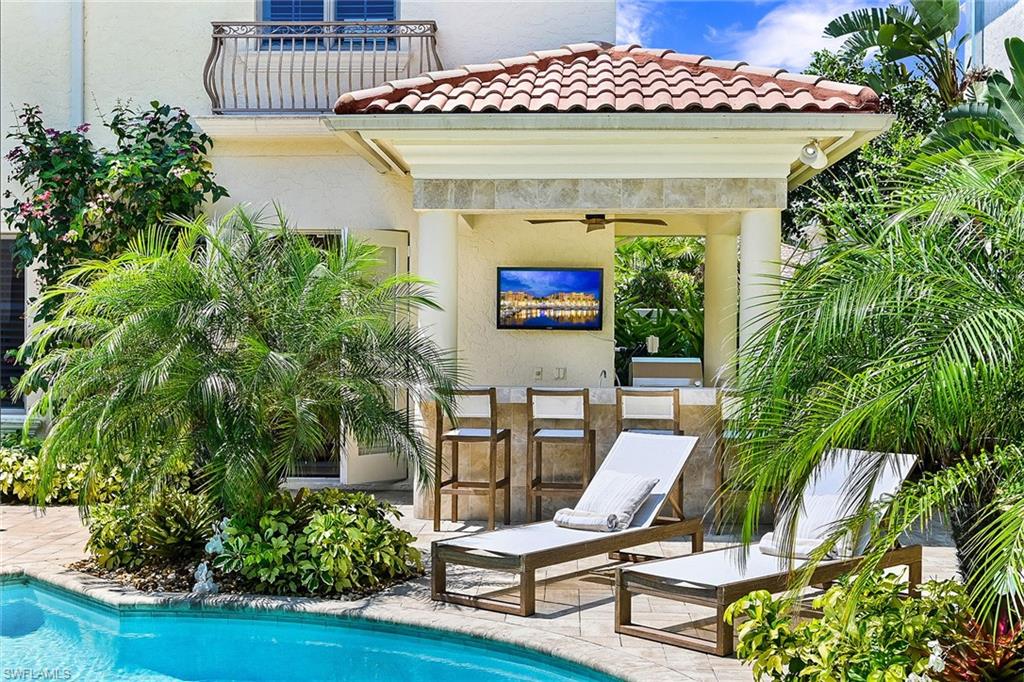 9155 Torrefino Court Naples, FL 34109 - Photo 25 of 28 Outdoor Bar/Grill Area