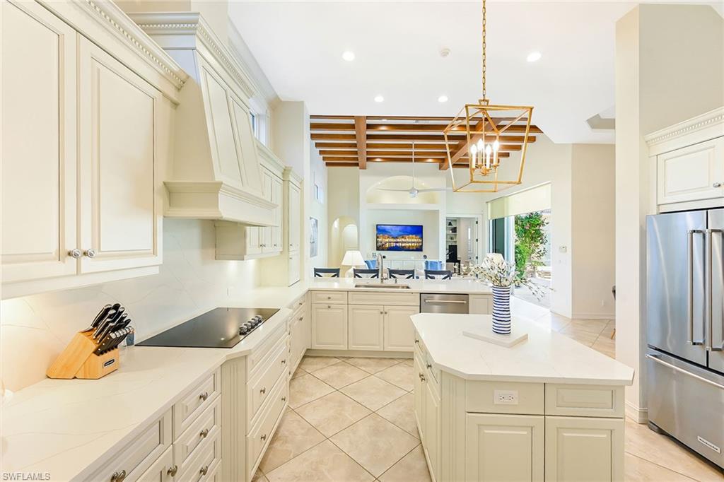 9155 Torrefino Court Naples, FL 34109 - Photo 8 of 28 Kitchen