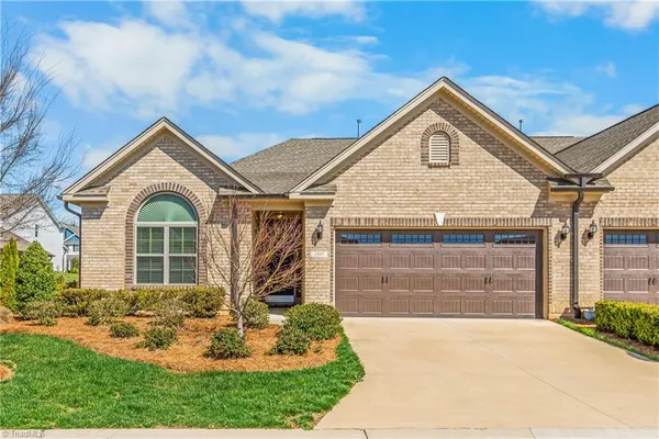 $460,000 | 1597 Oakbluffs Drive, Colfax, NC 27235