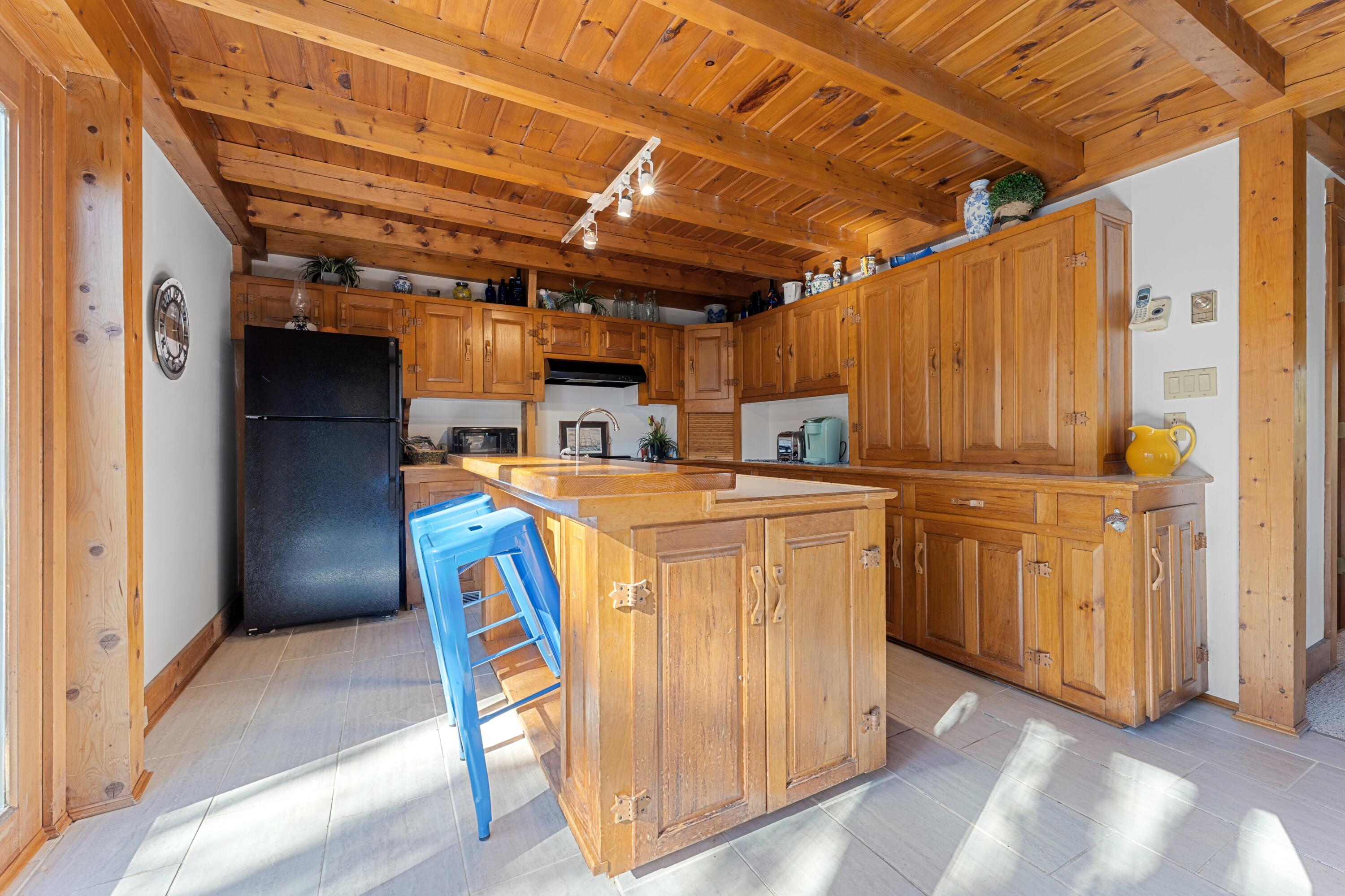 6 Abenaki Road Boothbay Harbor, ME 04538 - Photo 15 of 60
