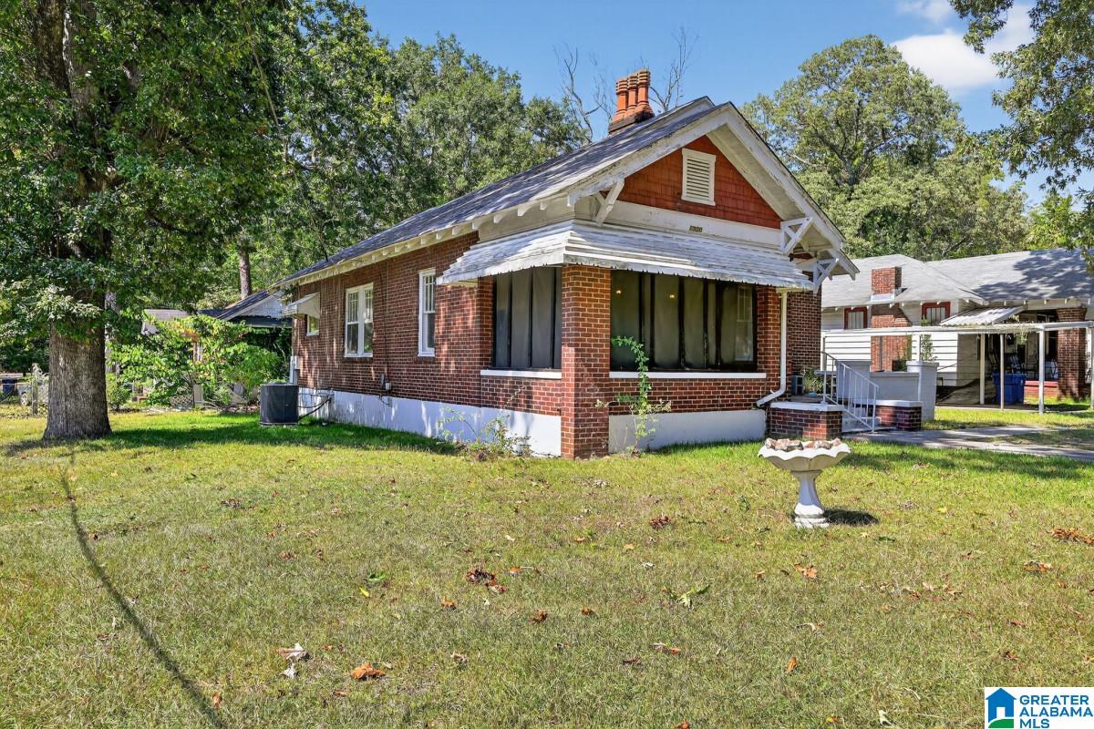 1900 Rocky Hollow Road Anniston, AL 36207 - Photo 3 of 23