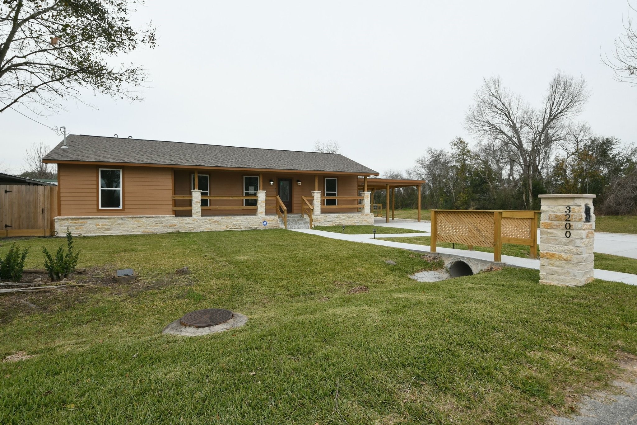 3200 Hoover Street La Marque, TX 77568 - Photo 25 of 31 a front view of a house with a yard