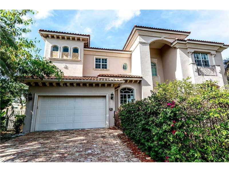 3207 Barton Road Pompano Beach, FL 33062 - Photo 1 of 16 Exterior Front