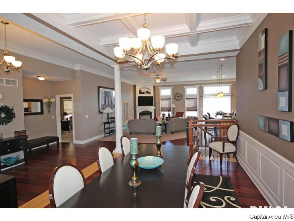 226 Buffett Drive Springfield, IL 62711 - Photo 4 of 27 Gallery Image 4