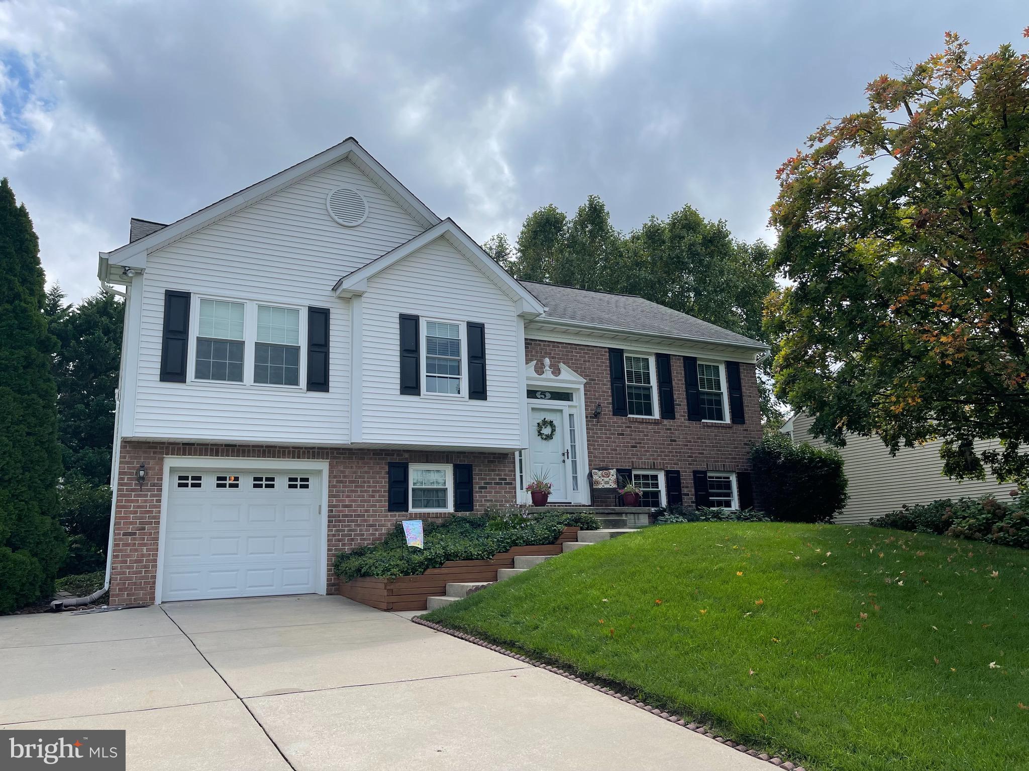 5 Bell Road Westminster, MD 21158 - Photo 1 of 69 Gallery Image 1