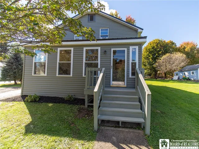 $219,950 | 27 Elm Street, Chautauqua, NY 14757