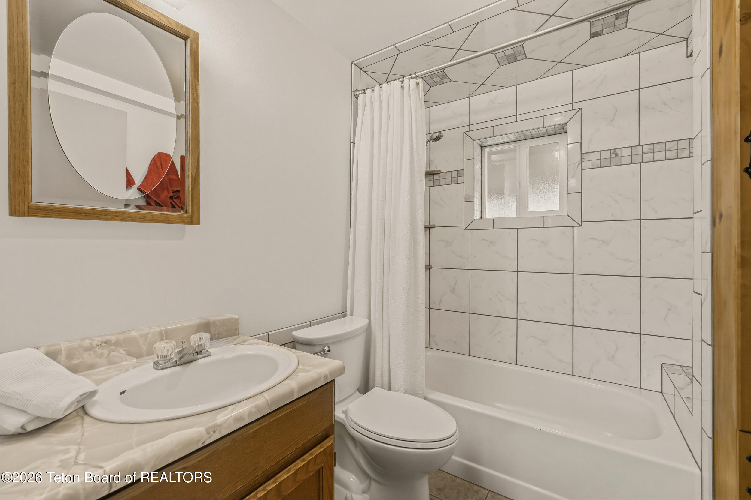 2315 South Stateline Road Driggs, ID 83422 - Photo 19 of 49 Ground Floor Bathroom