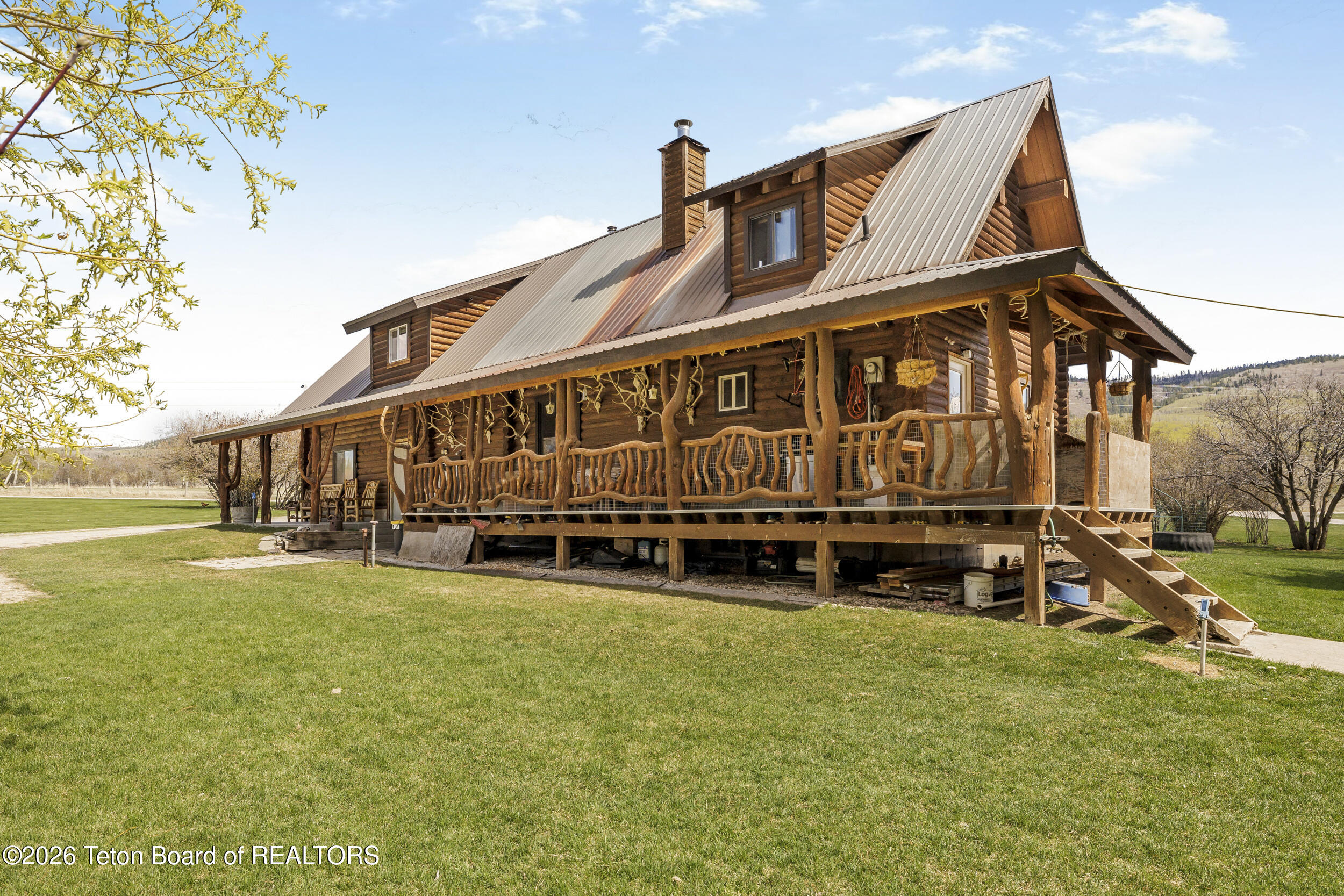 2315 South Stateline Road Driggs, ID 83422 - Photo 2 of 49 End View