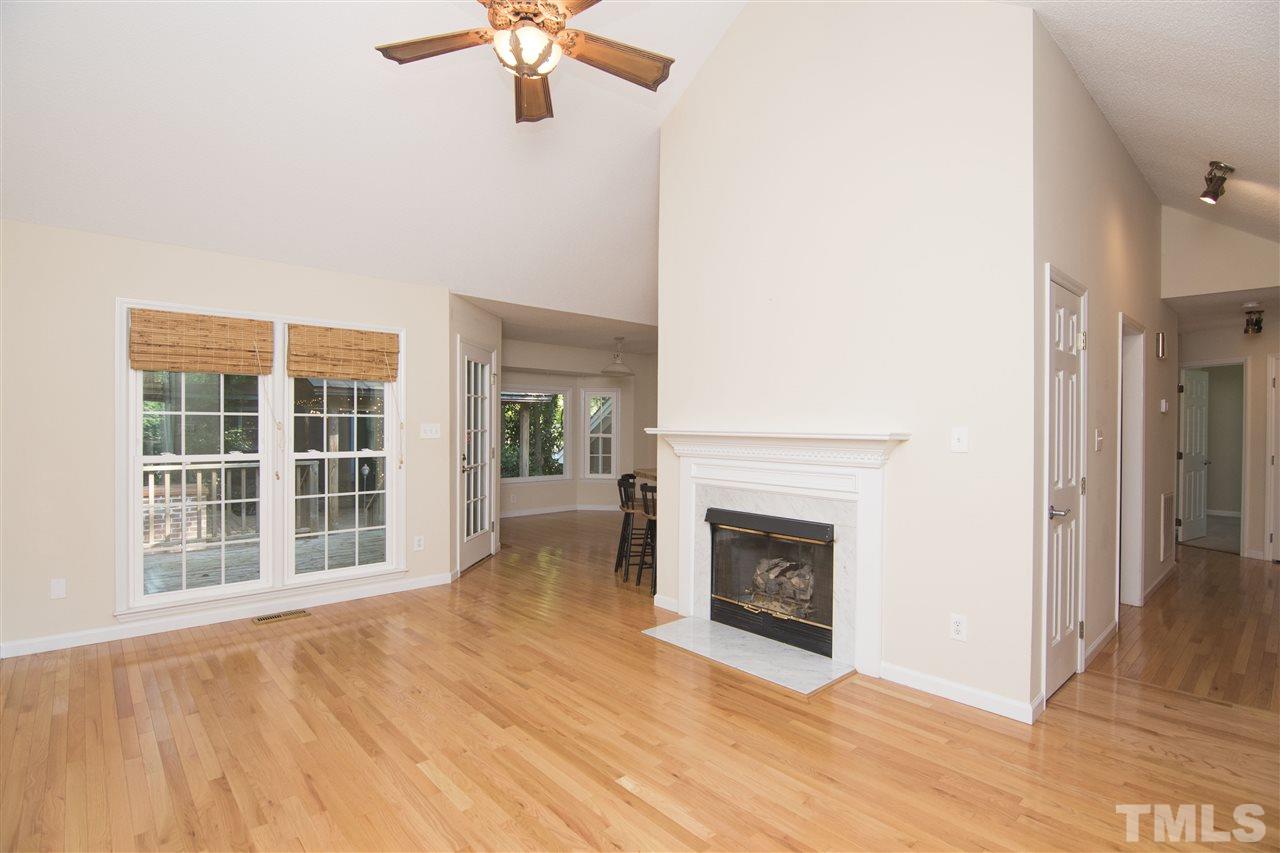 113 Forestchase Court Raleigh, NC 27603 - Photo 4 of 25 Gallery Image 4