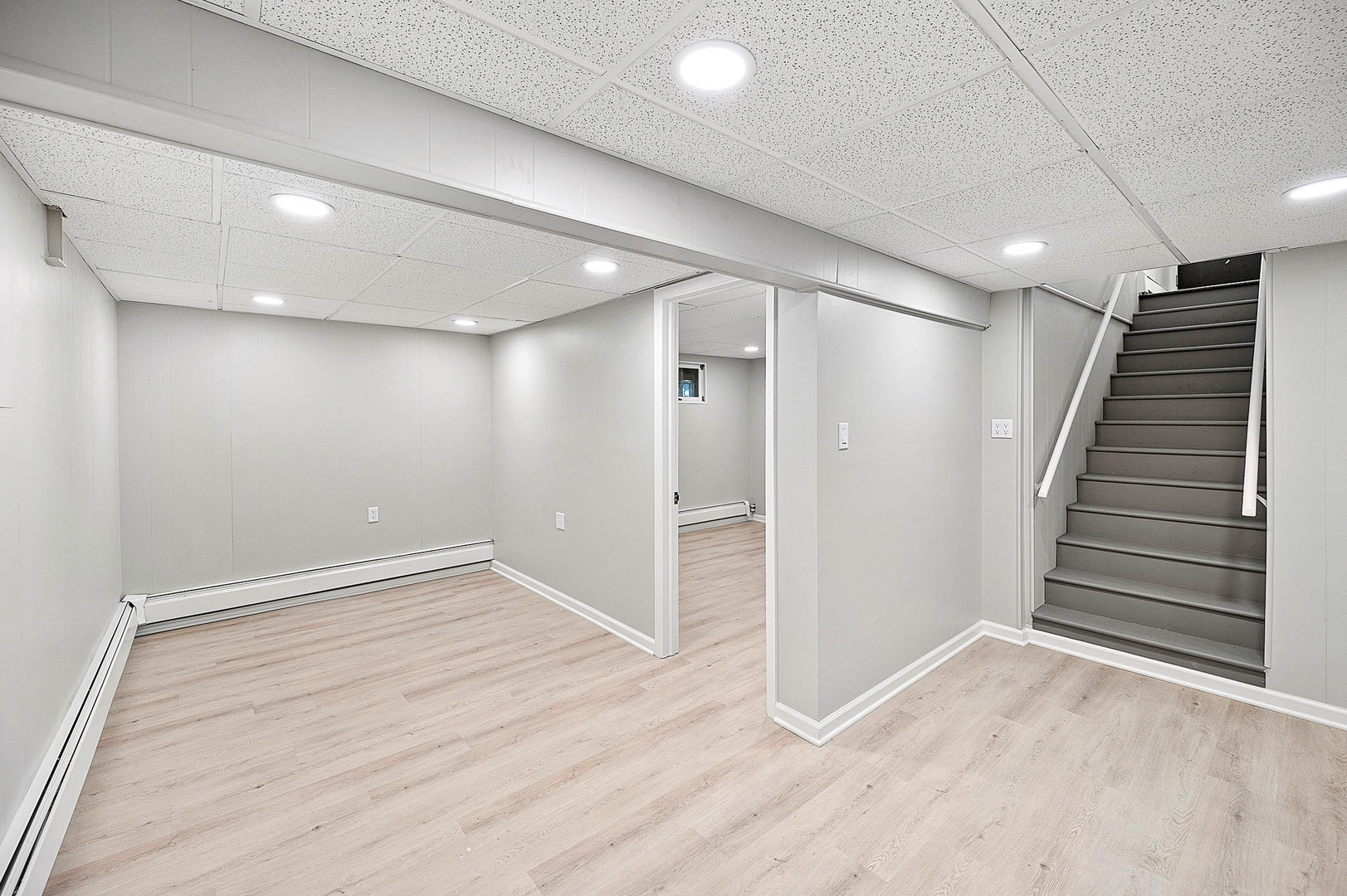 520 Dodson Street Geneva, IL 60134 - Photo 15 of 21 an empty room with wooden floor and entryway