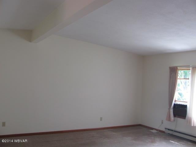 993 Beagle Road Mill Hall, PA 17751 - Photo 7 of 28 Living Room