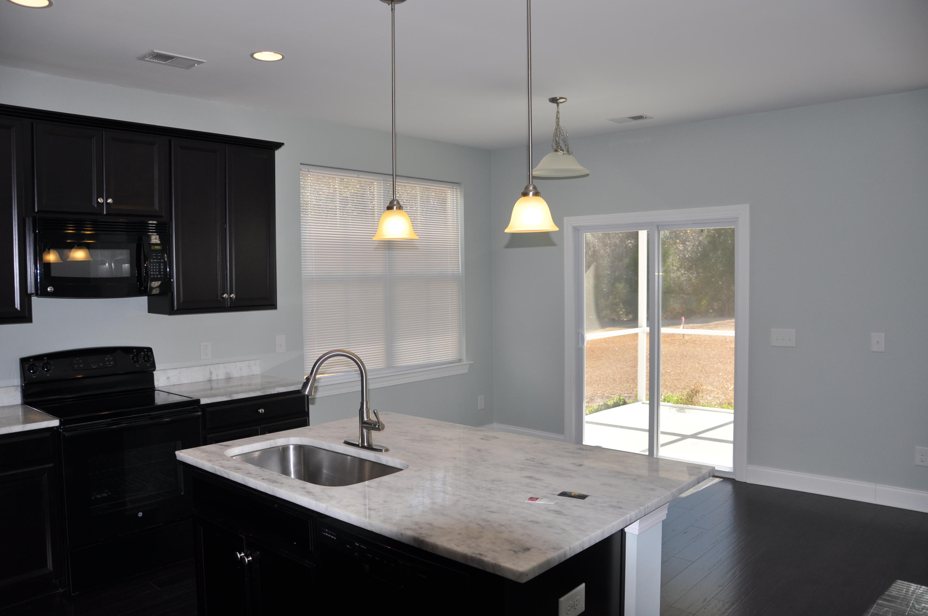211 Rice Mill Place Charleston, SC 29492 - Photo 3 of 23 211riceisland