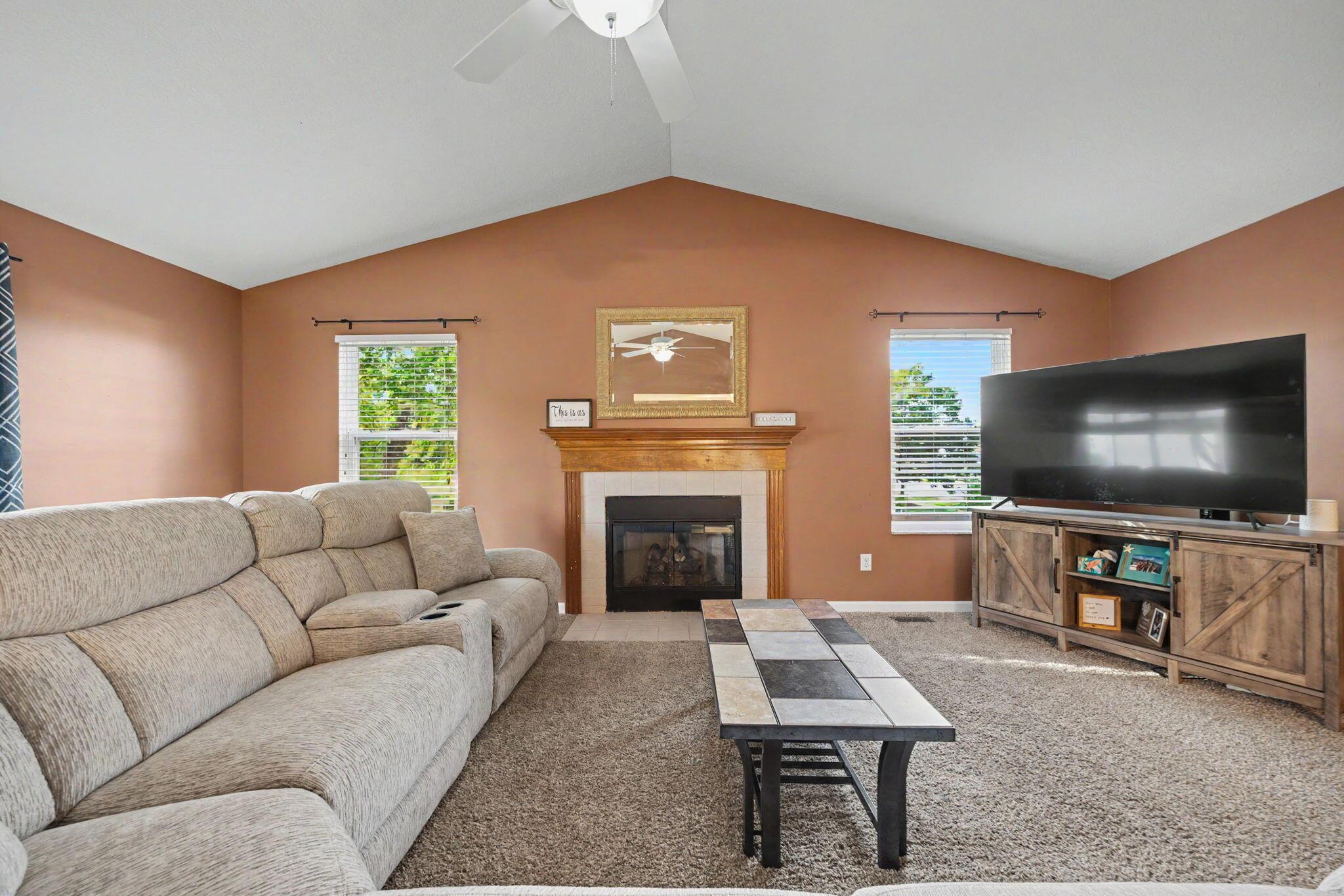 2265 Reeves Avenue Lewis Center, OH 43035 - Photo 29 of 74 35-1-3