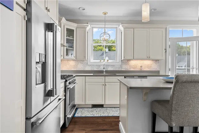 $849,000 | 50 Kettle Point Avenue, Unit 50, East Providence, RI 02914