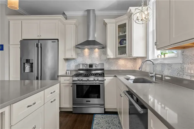 $849,000 | 50 Kettle Point Avenue, Unit 50, East Providence, RI 02914