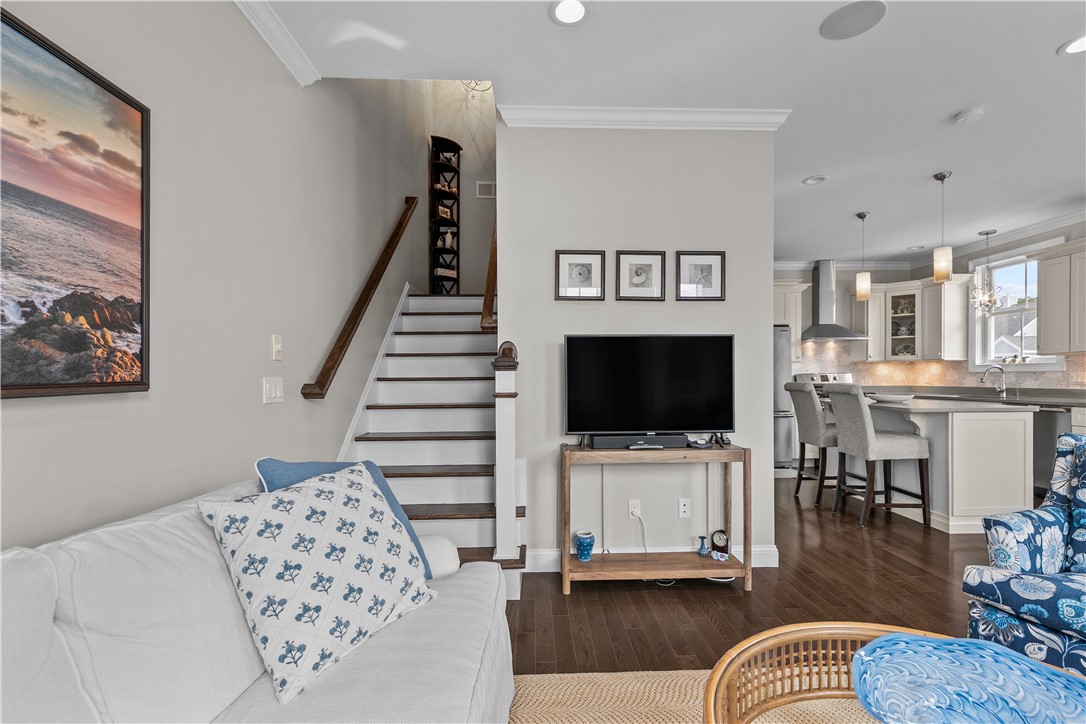 50 Kettle Point Avenue, Unit 50 East Providence, RI 02914 - Photo 18 of 43 Family Area