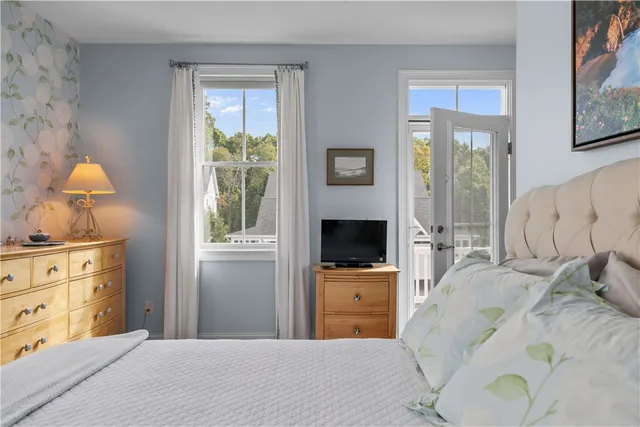 $849,000 | 50 Kettle Point Avenue, Unit 50, East Providence, RI 02914