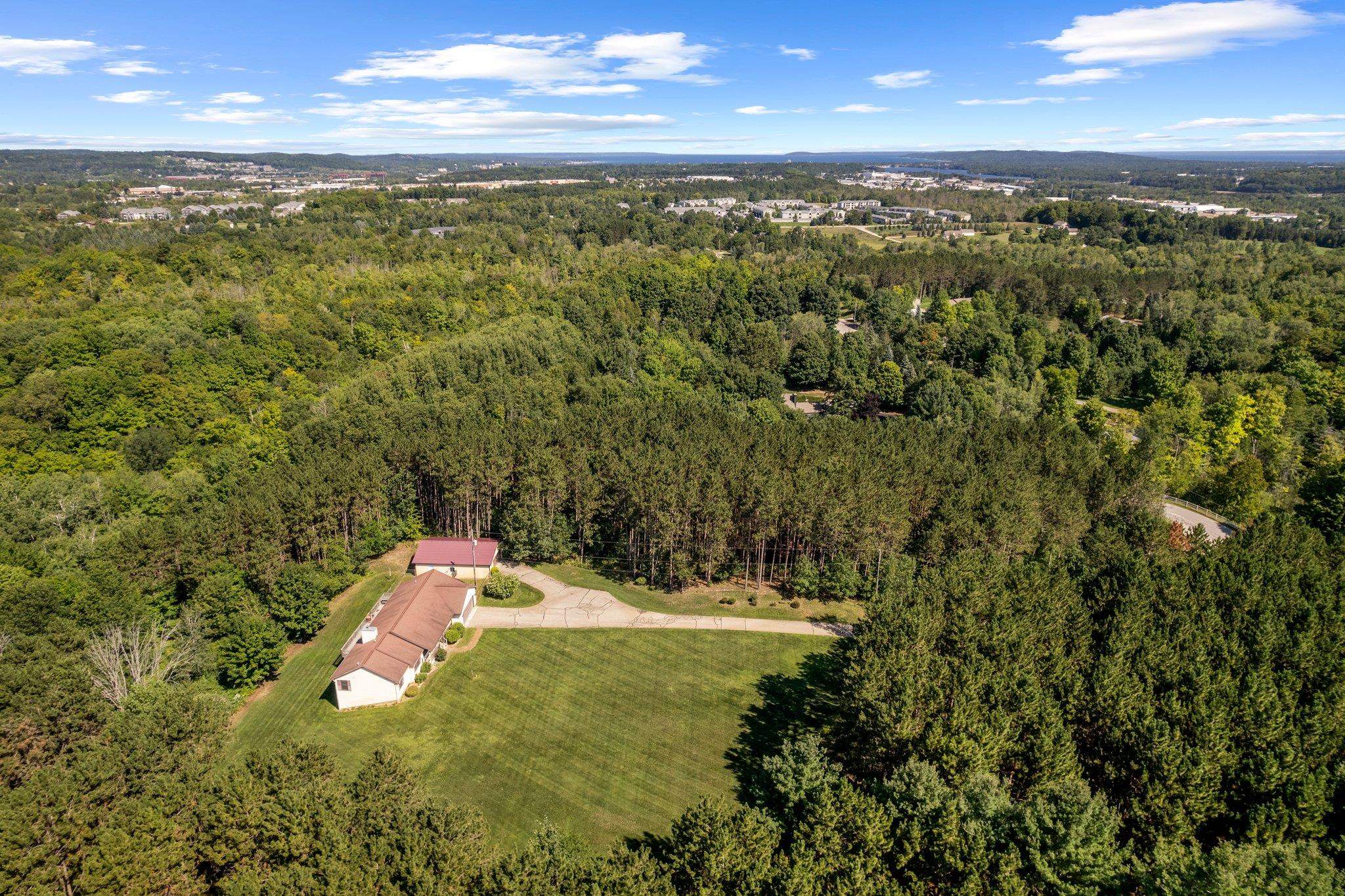1485 Dracka Road Traverse City, MI 49685 - Photo 62 of 64