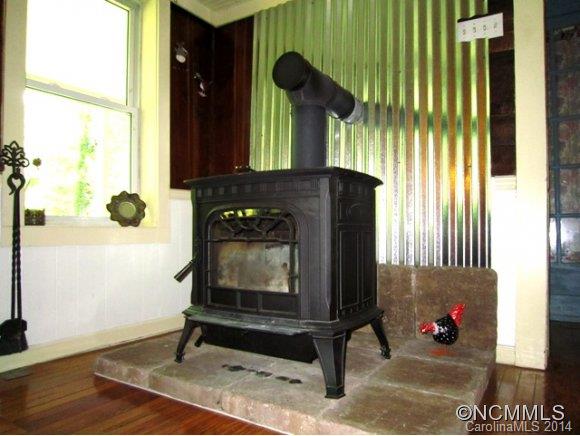 255 Potato Branch Road Leicester, NC 28748 - Photo 3 of 24 Gallery Image 3
