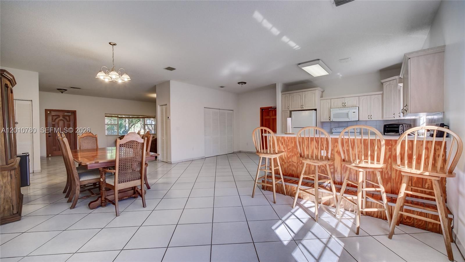 20400 Southwest 328th Street Homestead, FL 33030 - Photo 15 of 43