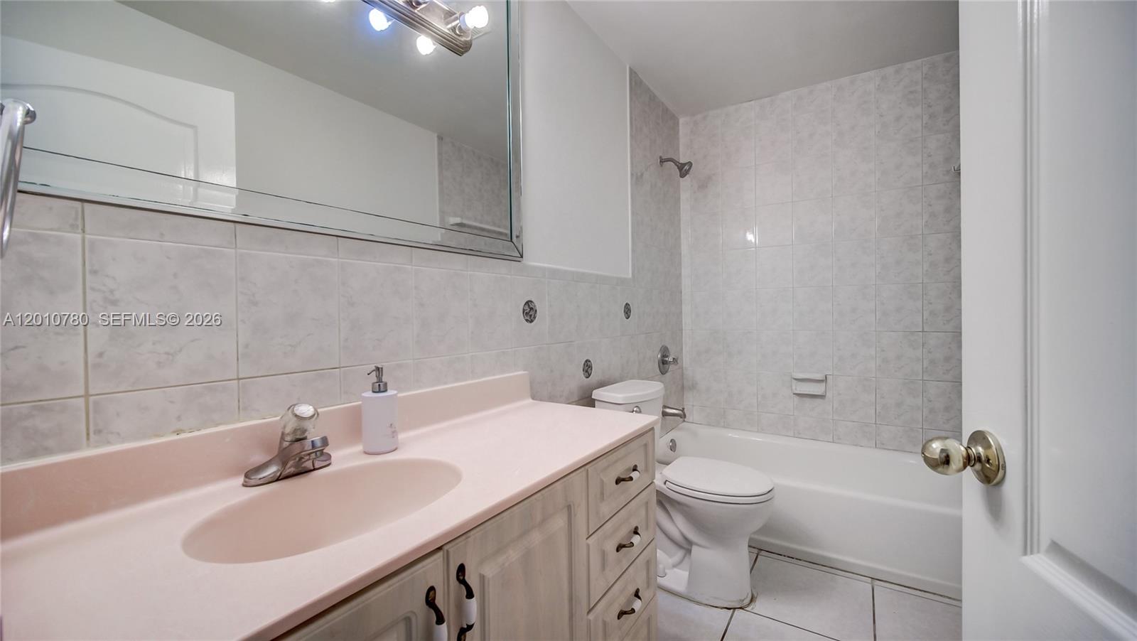 20400 Southwest 328th Street Homestead, FL 33030 - Photo 21 of 43