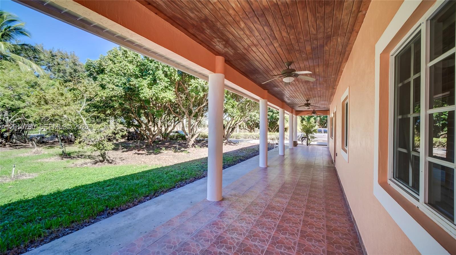 20400 Southwest 328th Street Homestead, FL 33030 - Photo 32 of 43