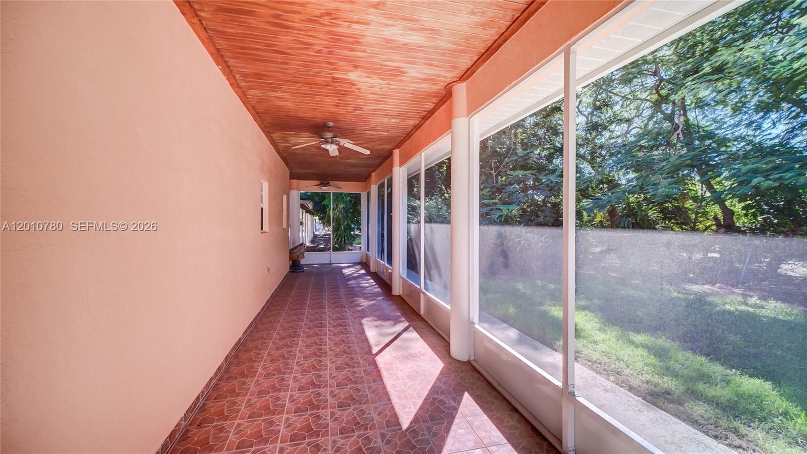 20400 Southwest 328th Street Homestead, FL 33030 - Photo 35 of 43