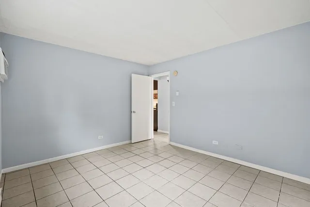 $1,750 | 21W284 Tee Lane, Unit C, Itasca, IL 60143