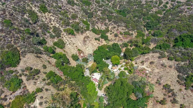 $725,000 | 1450 Country Club Drive, Burbank, CA 91501