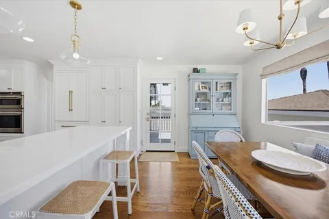 $2,749,000 | 1315 6th Street, Manhattan Beach, CA 90266