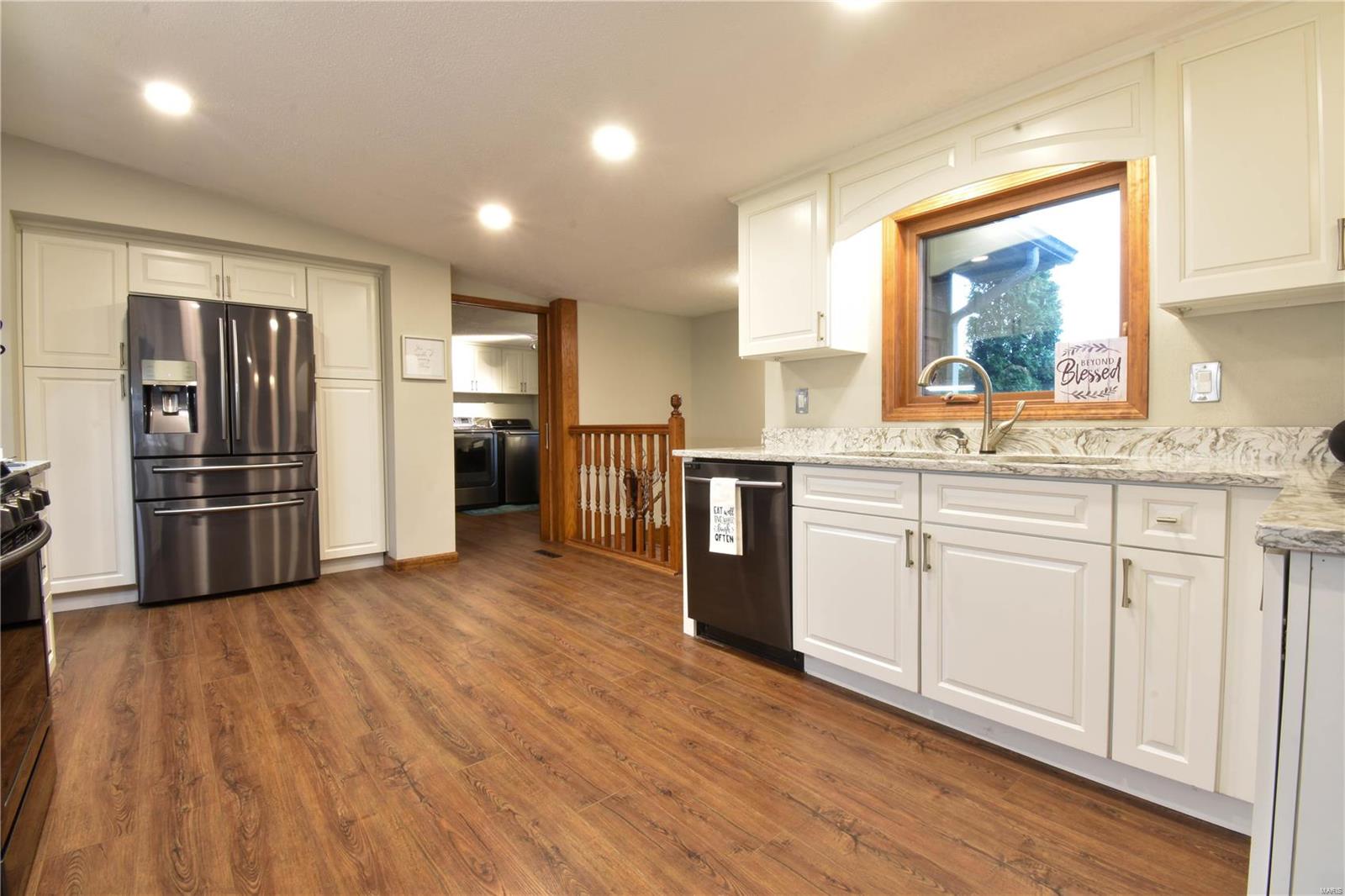 9355 Schaefer Road Staunton, IL 62088 - Photo 12 of 61