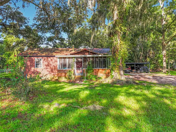$199,000 | 27080 Iowa Street, Hilliard, FL 32046