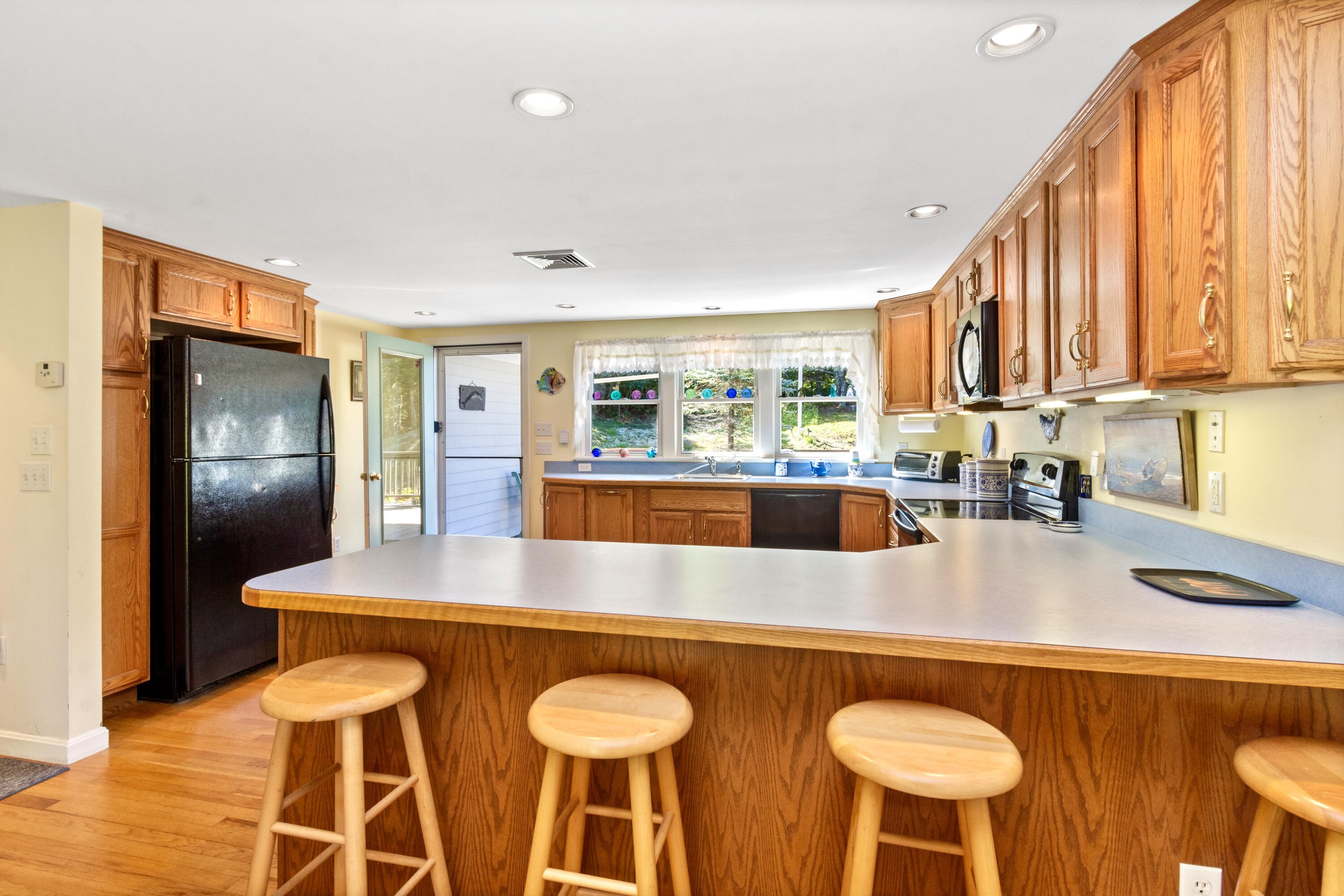 29 Truro Center Road Truro, MA 02666 - Photo 13 of 53 12