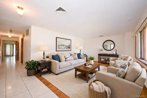 $1,888,000 | 151-52 21st Avenue | Whitestone