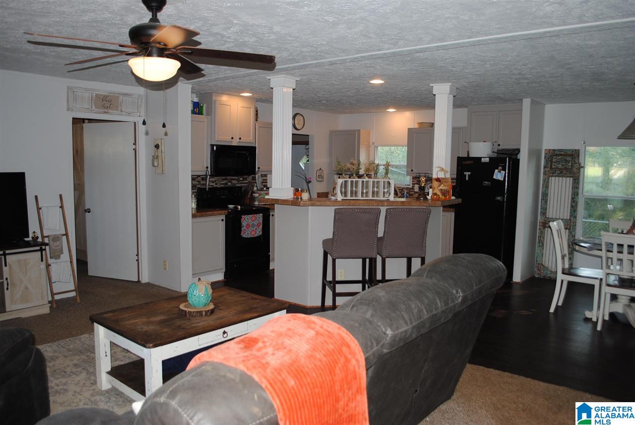 986 County Road 156 Jemison, AL 35085 - Photo 6 of 19