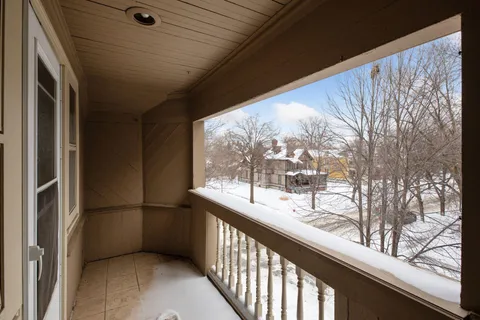 $995,000 | 197 North Kent Street, St. Paul, MN 55102