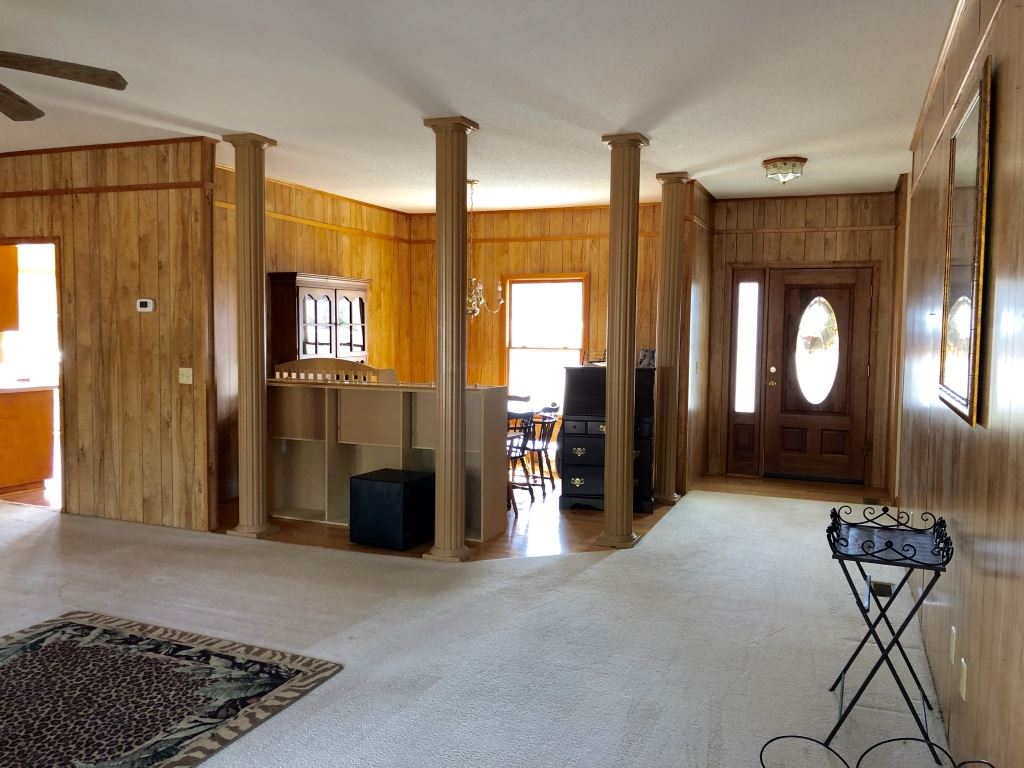 727 Bentley Town Road Union, SC 29379 - Photo 10 of 31