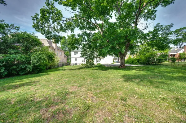 $4,000 | 712 Cantrell Avenue, Nashville, TN 37215