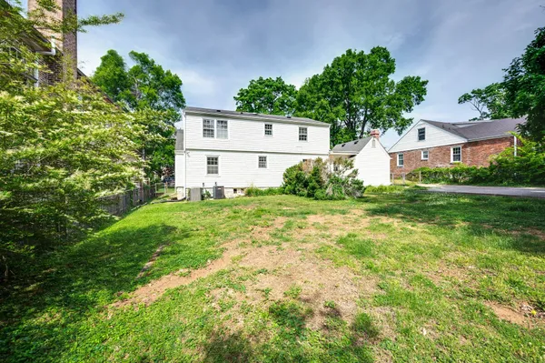 $4,000 | 712 Cantrell Avenue, Nashville, TN 37215