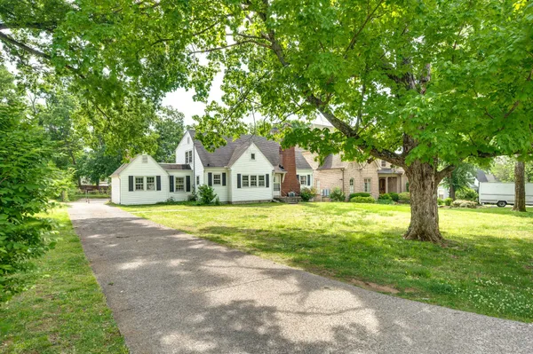 $4,000 | 712 Cantrell Avenue, Nashville, TN 37215