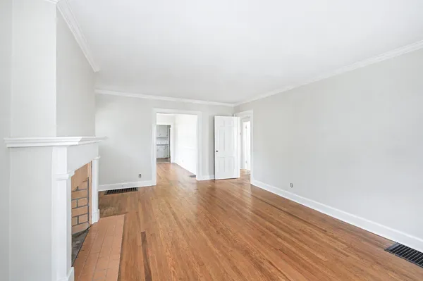 $4,000 | 712 Cantrell Avenue, Nashville, TN 37215