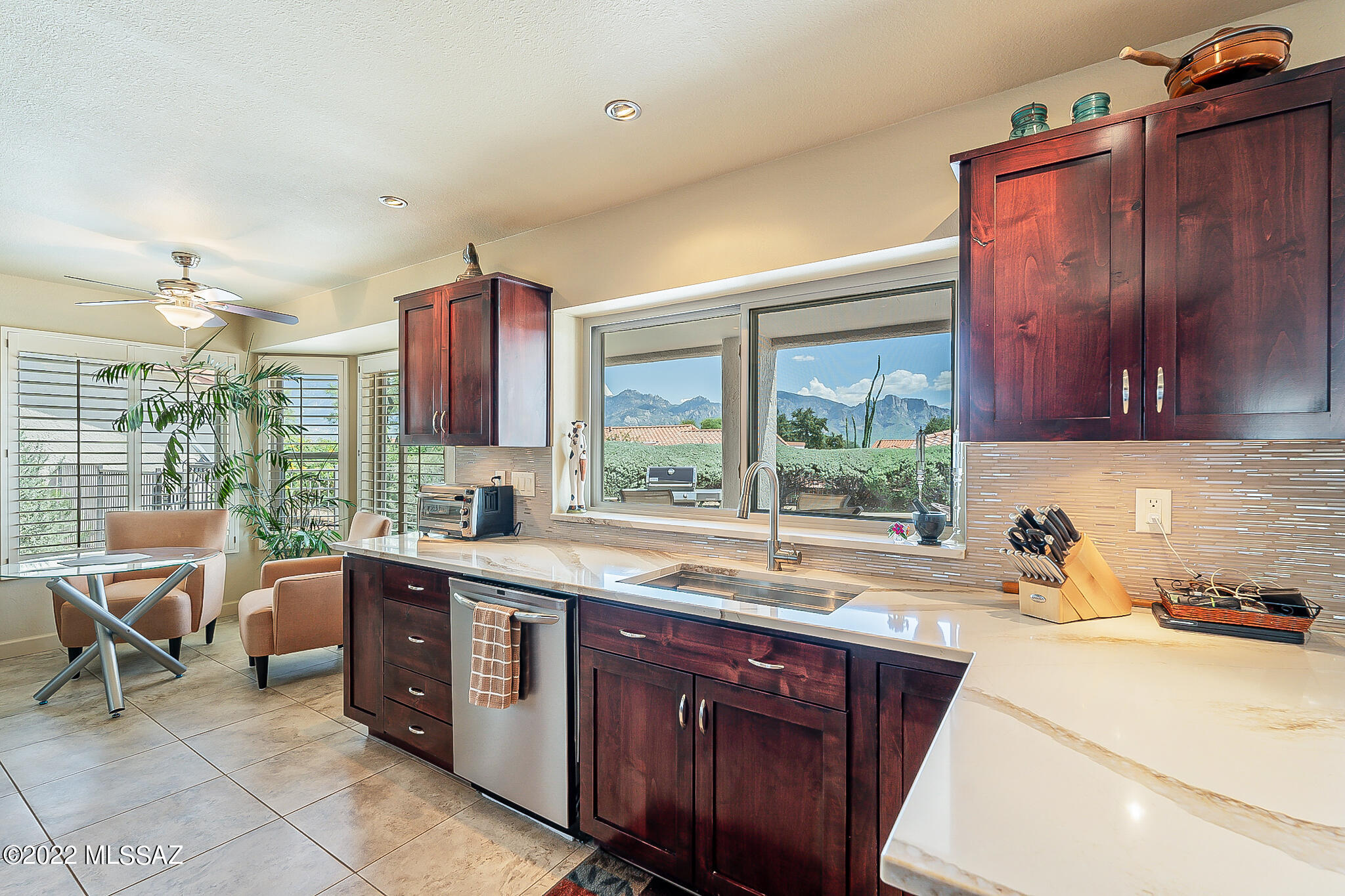 1136 East Rising Sun Drive Oro Valley, AZ 85755 - Photo 19 of 50