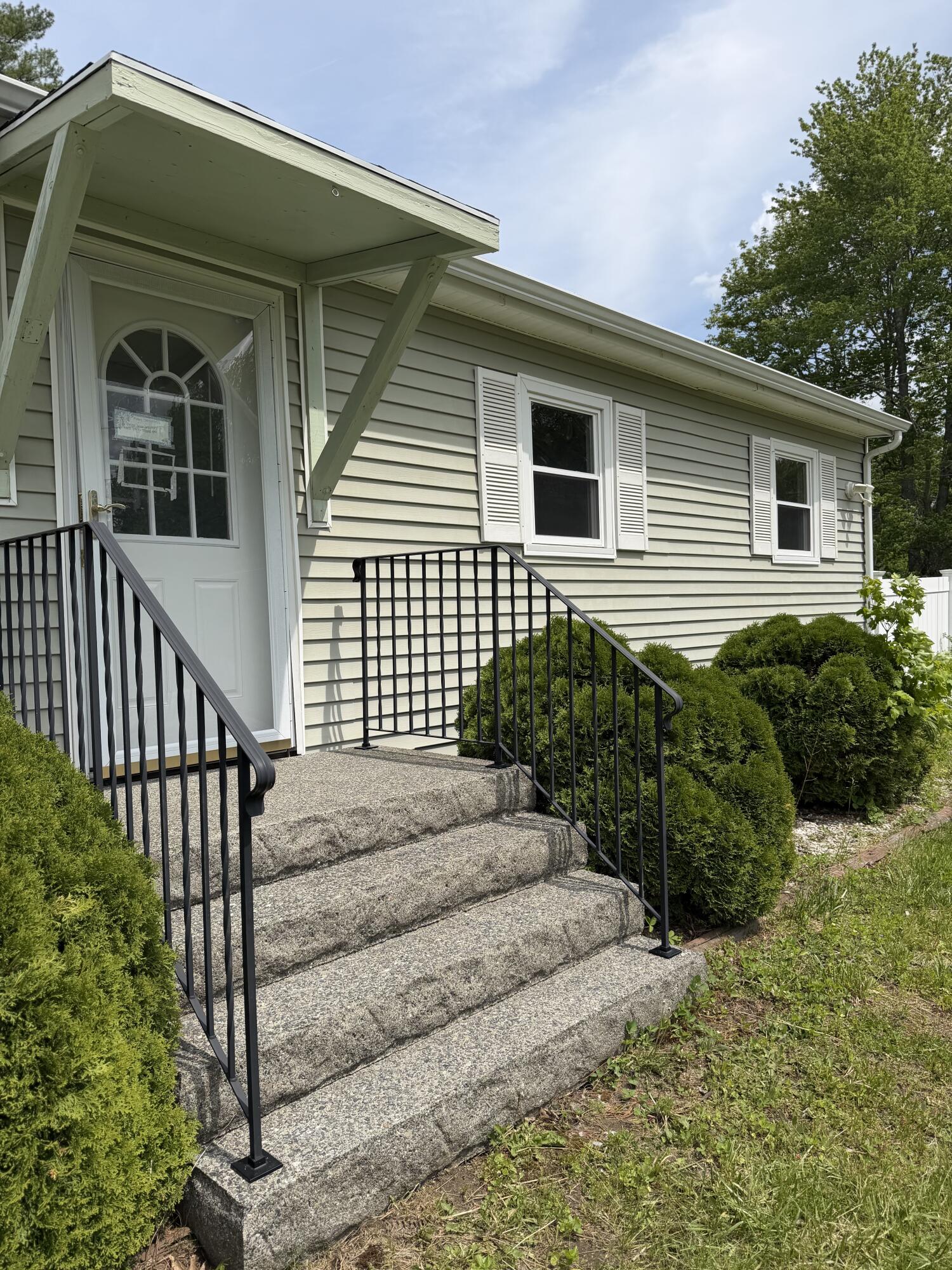 231 River Road Topsham, ME 04086 - Photo 6 of 50 IMG_9244