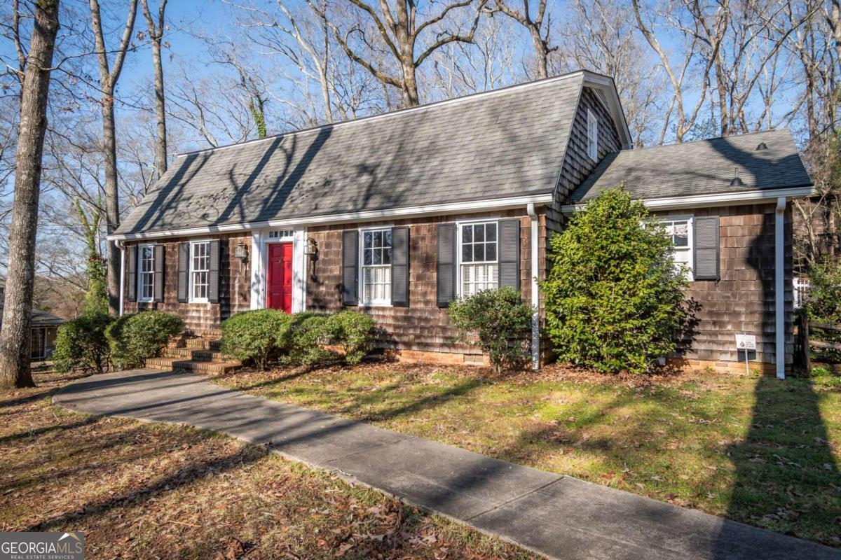 130 Maple Circle Athens, GA 30606 - Photo 1 of 1 a front view of a house with a yard