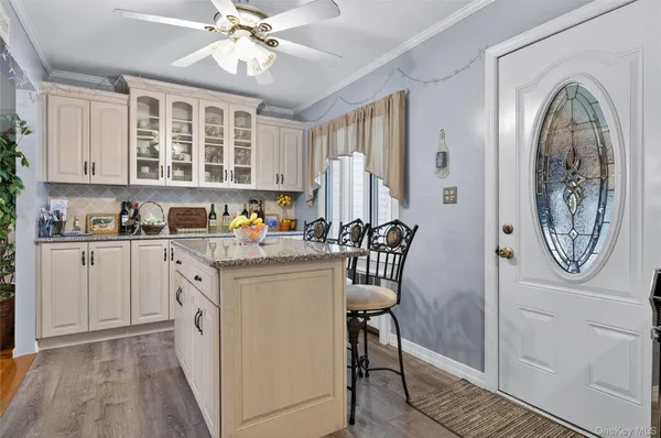 $5,200 | 112 Wentworth Avenue, Albertson, NY 11507