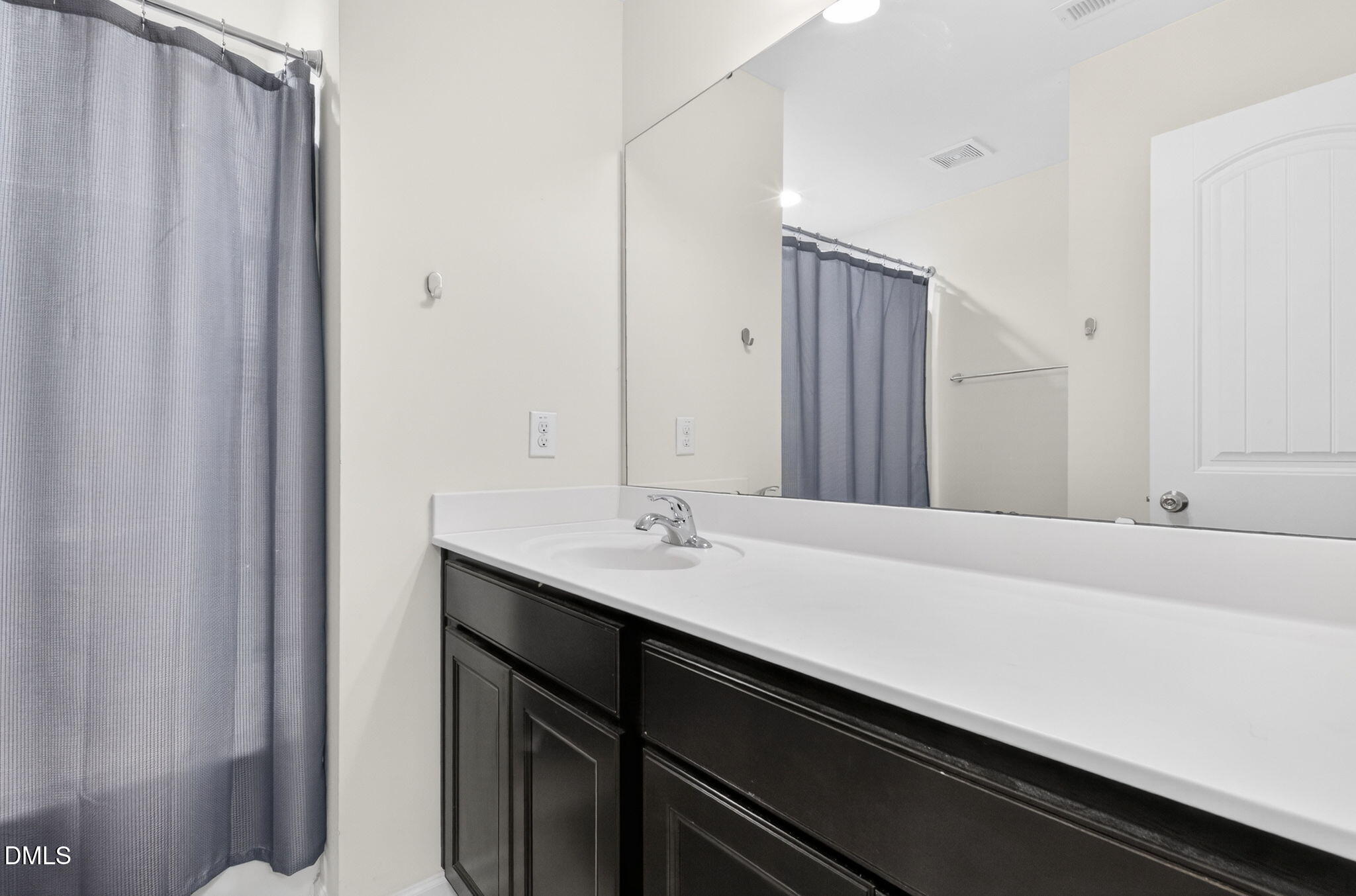 1221 Garden Stone Drive Raleigh, NC 27610 - Photo 25 of 30 28-web-or-mls-1221 Garden Stone-11