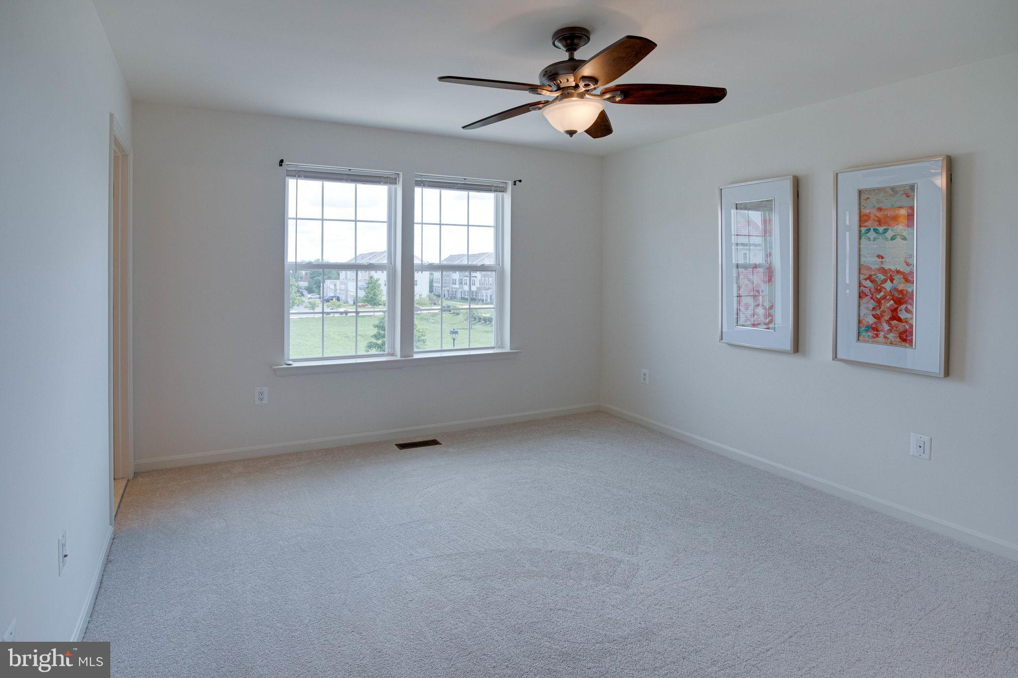 25636 Pleasant Valley Road Chantilly, VA 20152 - Photo 18 of 45 Master Bedroom
