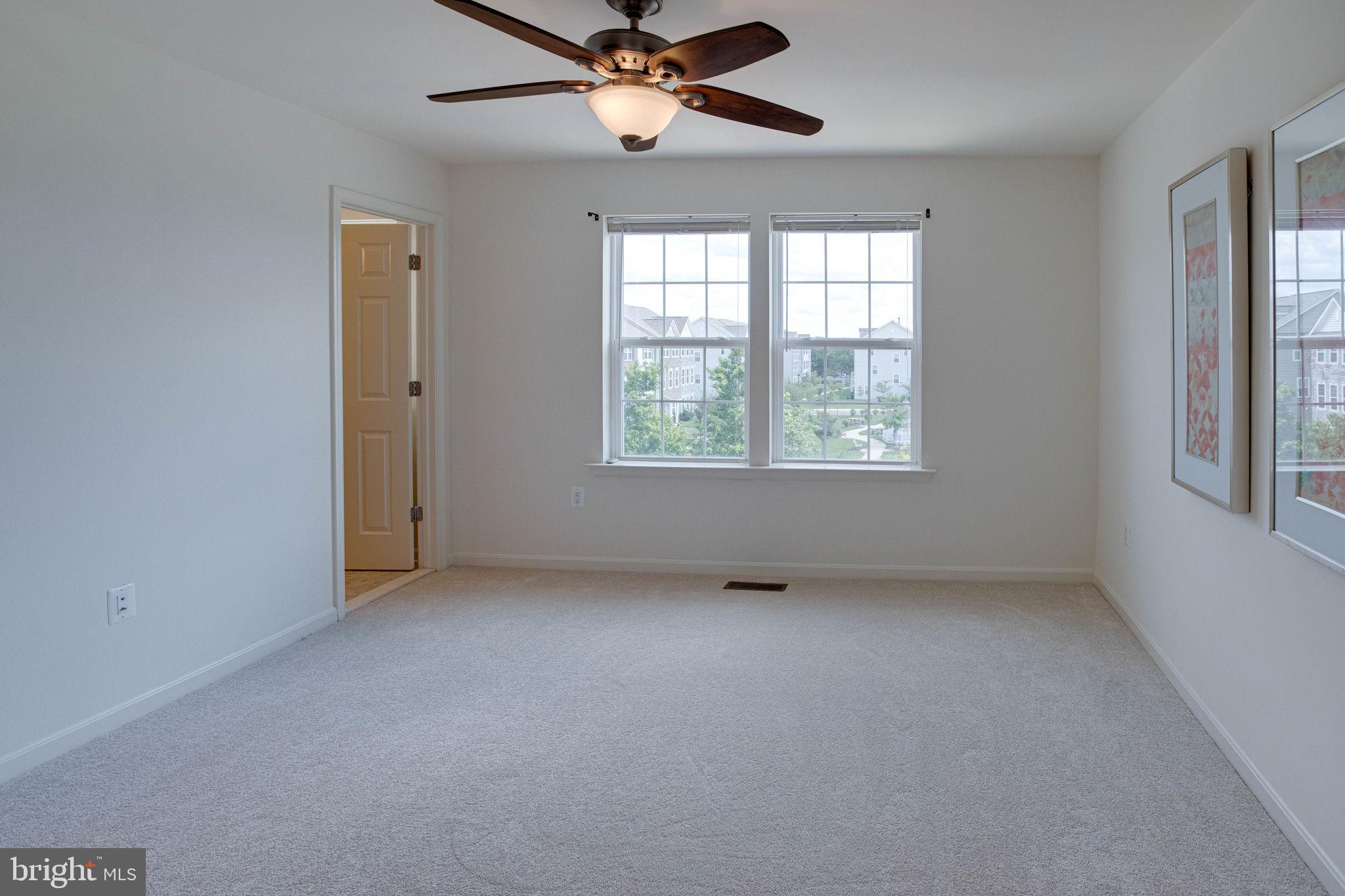 25636 Pleasant Valley Road Chantilly, VA 20152 - Photo 19 of 45 Master Bedroom