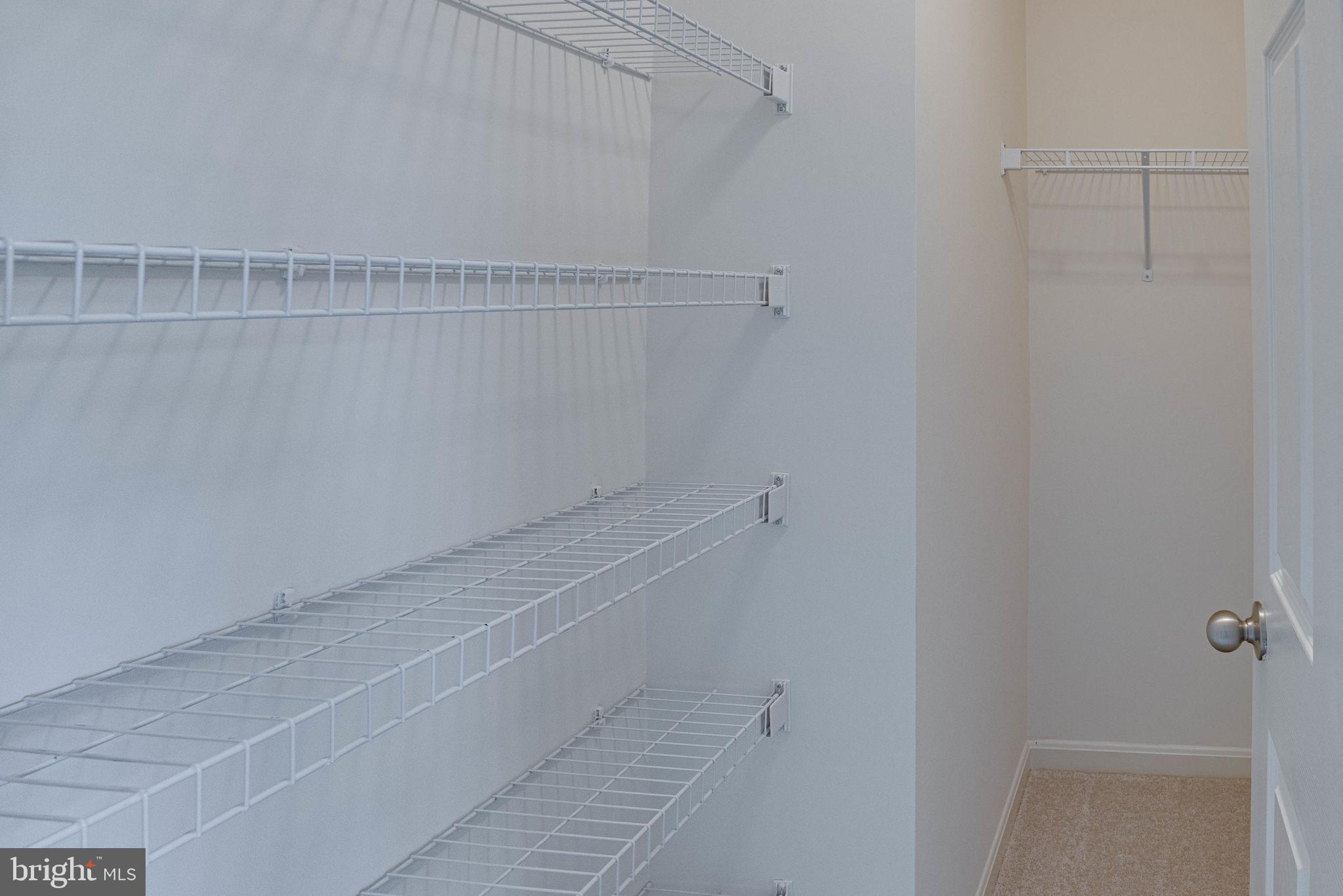 25636 Pleasant Valley Road Chantilly, VA 20152 - Photo 23 of 45 Master Bedroom Walk in Closet 1