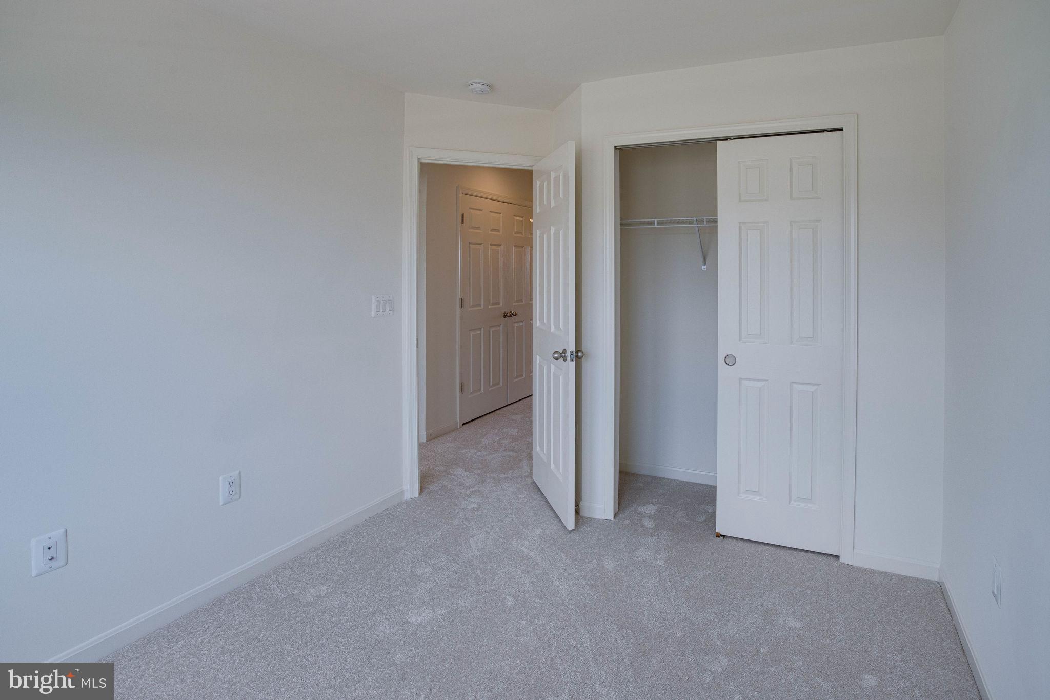 25636 Pleasant Valley Road Chantilly, VA 20152 - Photo 25 of 45 2nd Bedroom
